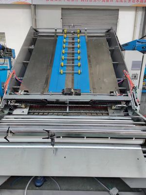 Gfs 200m/Min Hochgeschwindigkeitsflötenlaminiermaschine mit Überlappungszufuhr und Servo-Steuerung für Bord