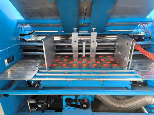 Maschine zur Lamination mit Flöte mit überlappender Zuführung und Servo-Steuerung