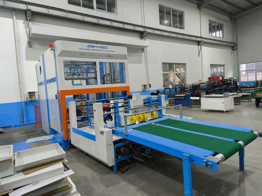 Erweiterte Stapel- und Flötenlaminationsanlage mit automatischer Staplermaschine für die Produktion von Wellpappe