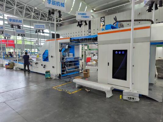 Automatische Blech-zu-Blatt-Laminationsmaschine mit Servo-Steuerung für die Lamination von 5Ply-Wallpapier und verschiedenen Laminationsarten