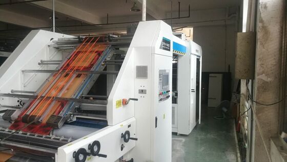 Elektrische automatische Wellpappen-Laminiermaschine zur Kaschierung von Wellpappe in der Verpackungsindustrie