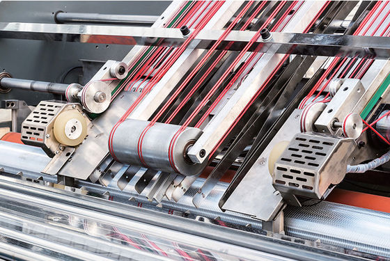 Intelligente Flöten-Laminiermaschinen-Hochgeschwindigkeitsmaschine 20kw 1500mm