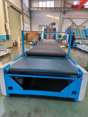 Bogen-zu-Bogen 5-lagige Rillenschweißmaschine mit Servosteuerung zum Kaschieren von Wellpappe und zur Herstellung von mehrlagigen Verbundprodukten